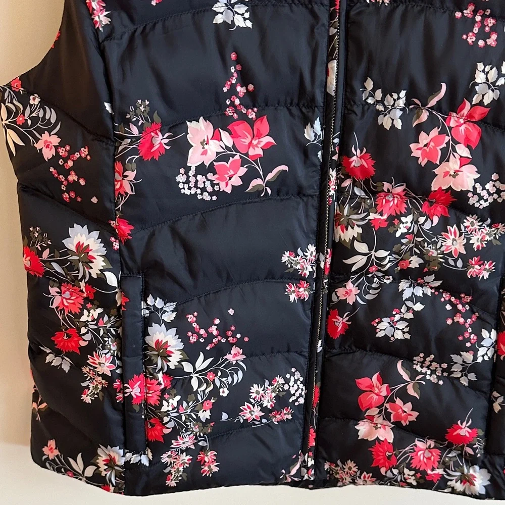 LOFT Floral Puffer Vest